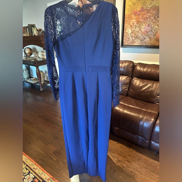 JS Collections size 6 NWOT navy blue column dress with lace sleeves - Picture 4 of 10